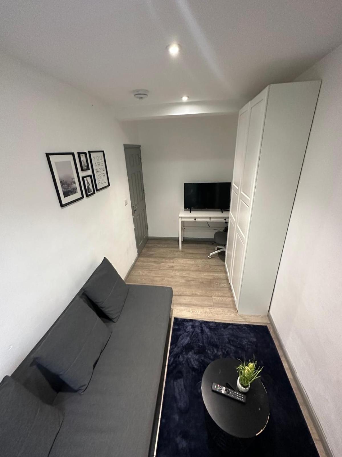 "Spacious Family, Friendly" 1 Bedroom In Kings Cross, St Pancras!!!118A London Kültér fotó